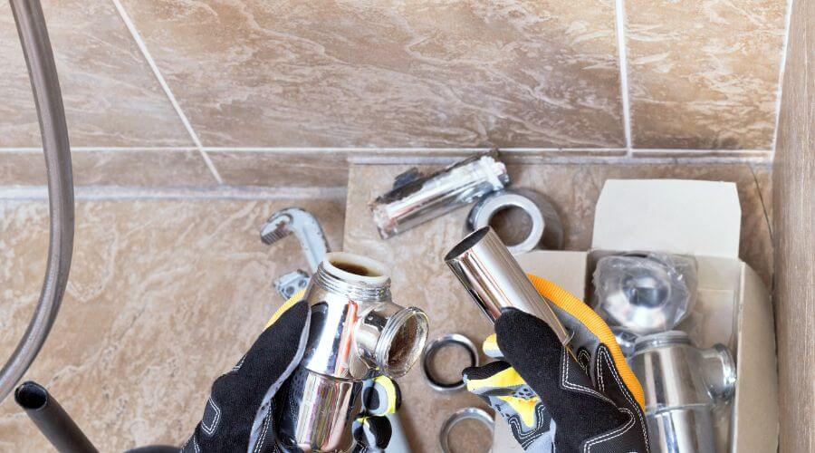 Professional gutter cleaning in Marvell, AR